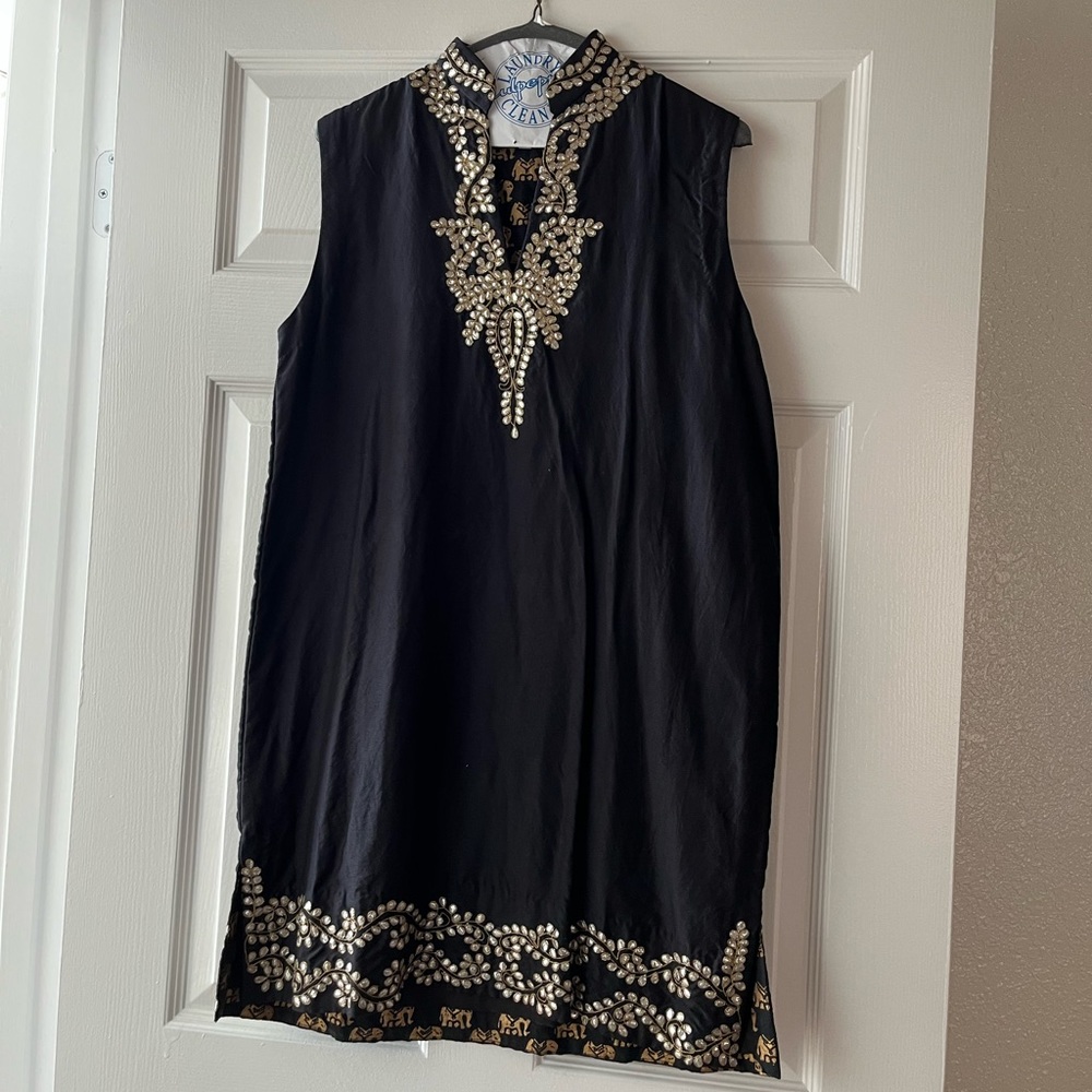 NWOT Sue Sartor (Sue•Anu) Black silk high collar shift dress metallic embroidery